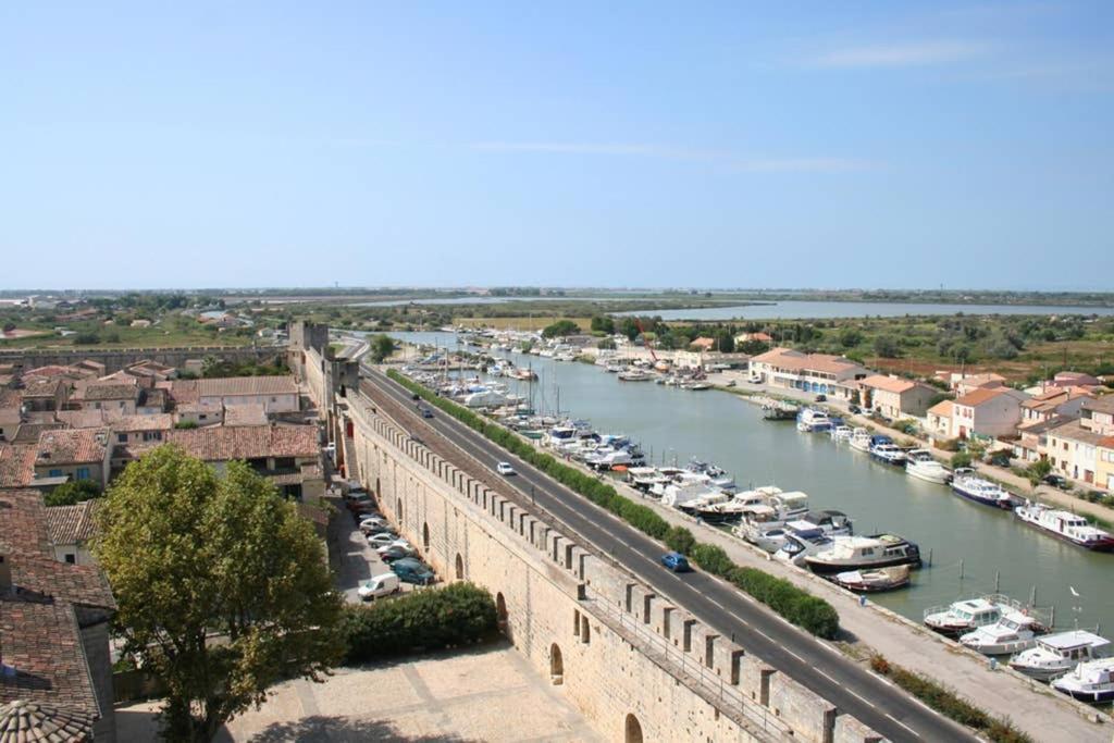 Un Charmant Logement Aigues-Mortes Exterior foto